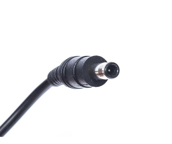 Cargador de coche-mechero para portátil Samsung 60W 19V 3.16A 5.5 mm x 3.0 mm GREENCELL / CAD13/ DESCATALOGADO - Imagen 4